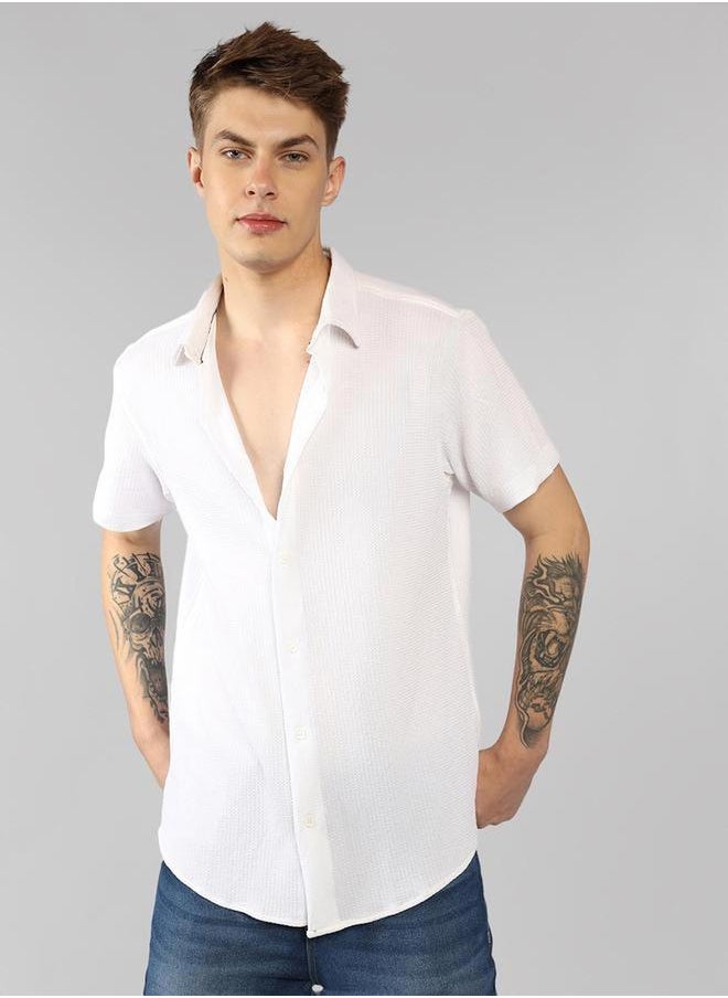 Dennis Lingo Button-Down Collar Plain Casual Shirt by Styli  - Image 3
