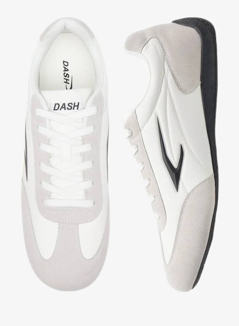 داش حذاء رياضي رجالي بشعار وتفاصيل برباط