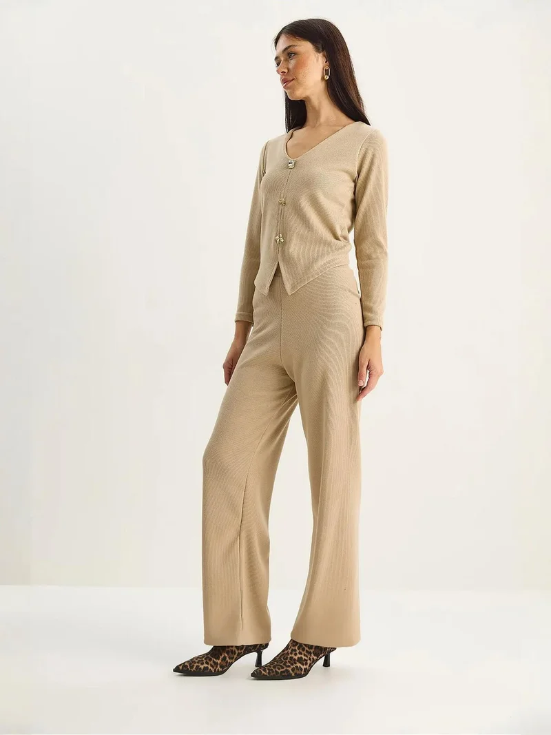 Bianco Lucci LUCCI V-Neck Knitted Wide Leg Two-Piece Set