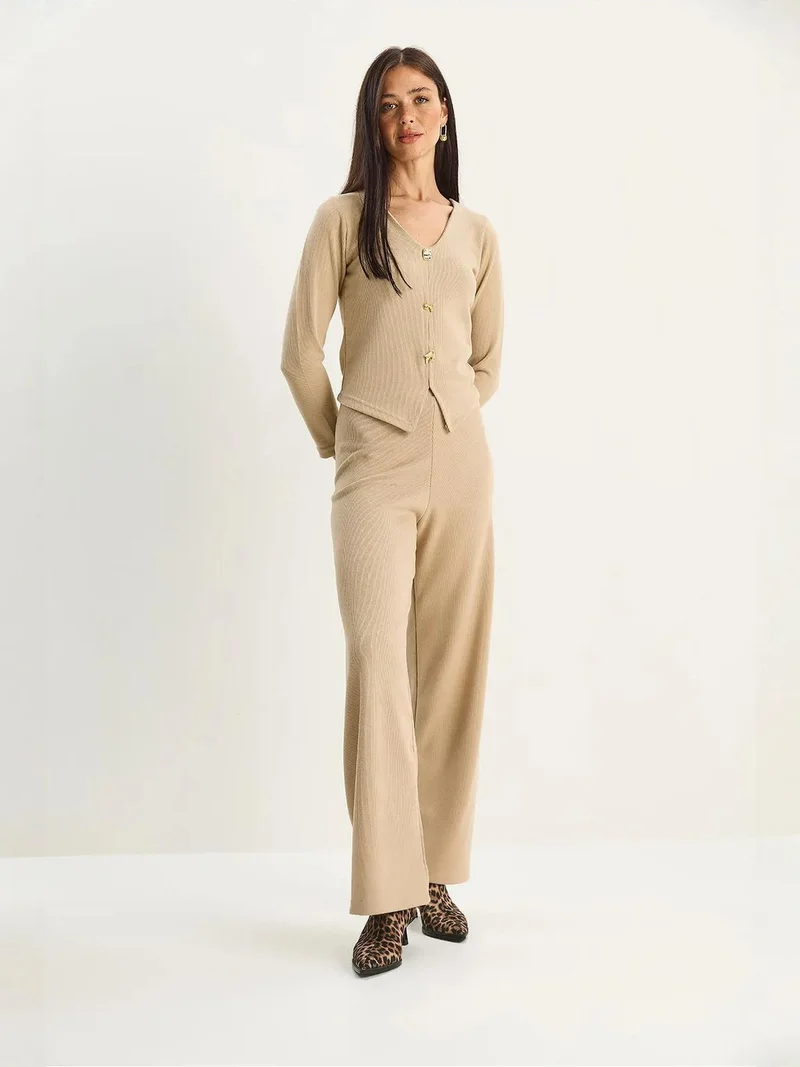 Bianco Lucci LUCCI V-Neck Knitted Wide Leg Two-Piece Set