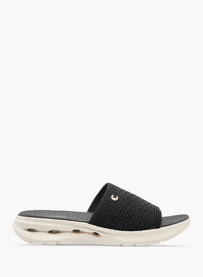 Le Confort Womens Textured Slide Sandals With Slip-On Closure