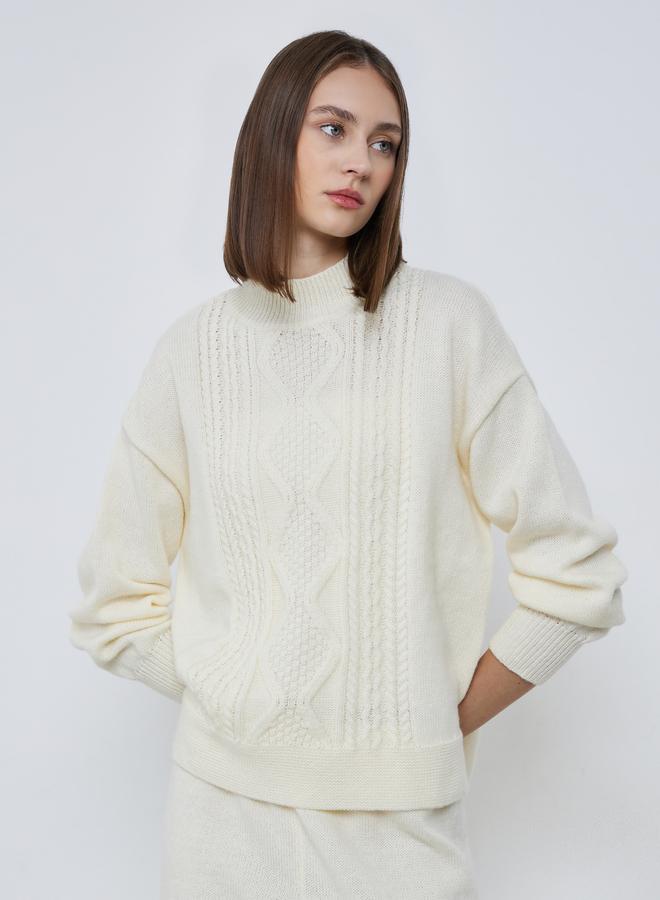 ستايلي سويتر محبوك بحياكة كابل بقصة عادية - Image 1