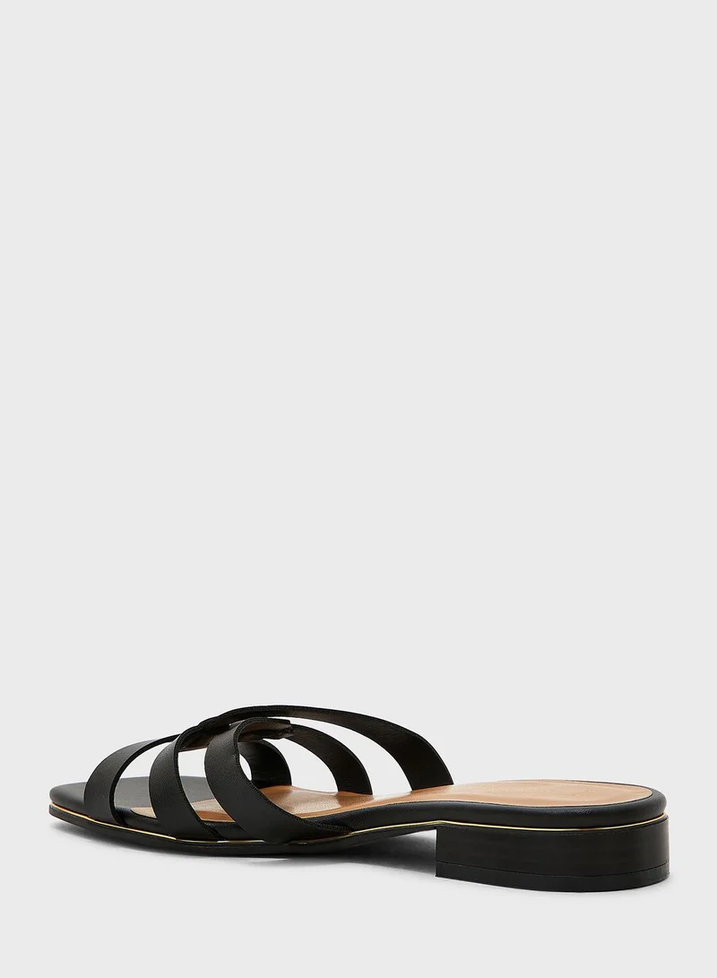 NEW LOOK Gateau Flat Sandals