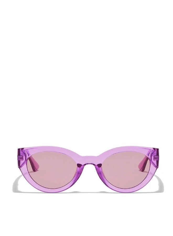 Blackout "BlackOut RAW Women's Cat Eye Sunglasses with UV400 Protection (Purple)"