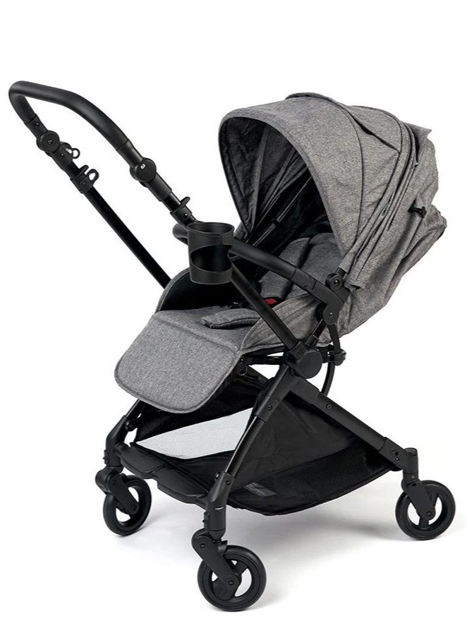 Cady One Lightweight, one-click folding two-way stroller with an oversized canopy suitable for infants from 0 to 36 months, adjustable canopy, comfortable stroller handle for easy towing and air travel, safety belt and a spacious storage basket at the bottom  - Image 5