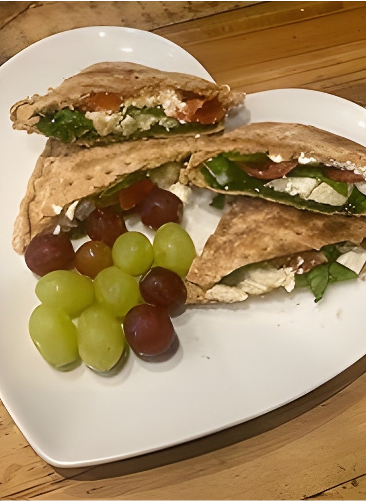 A toastie maker for Thins - Make toasted snacks in minutes - Healthy toasted snacks - Designed especially to work with low calorie Thin bread