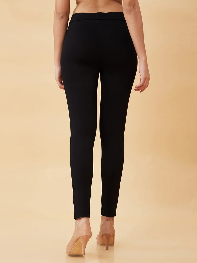 globus Women Stretchable Flat-Front Slim Fit Formal Treggings