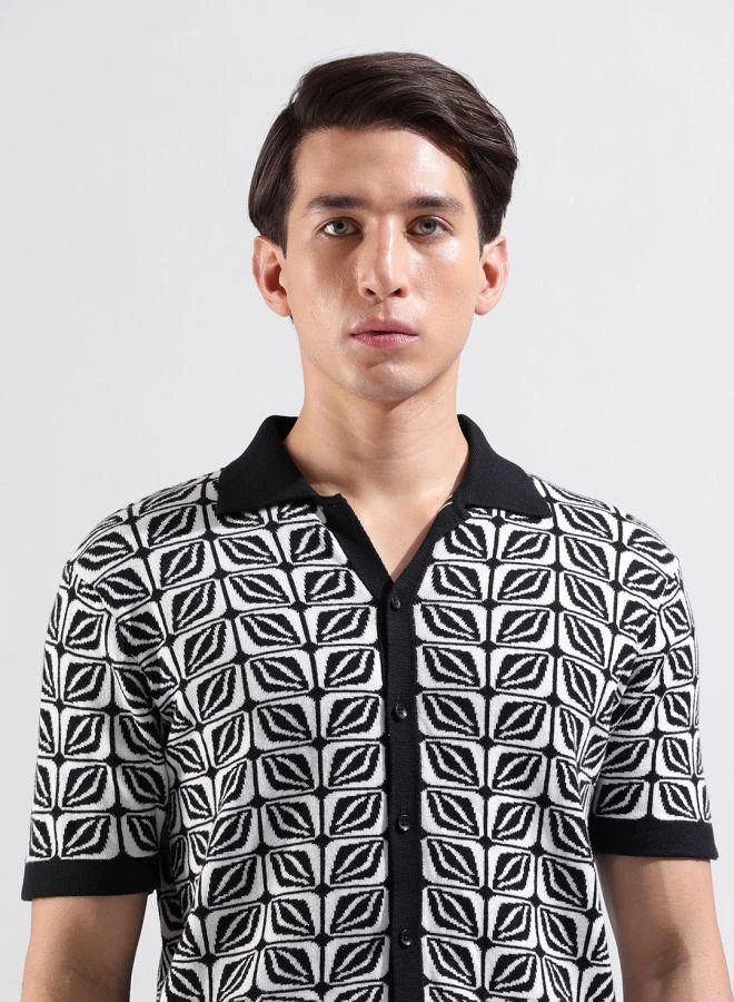 The Indian Garage Co Men Slim Fit Geometric Printed Cuban Collar Half Sleeves Shirt