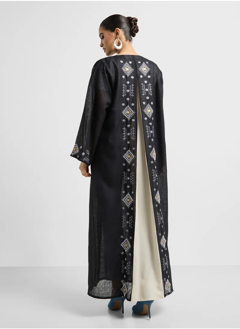 Khizana Abaya With Black Pleat Sheila