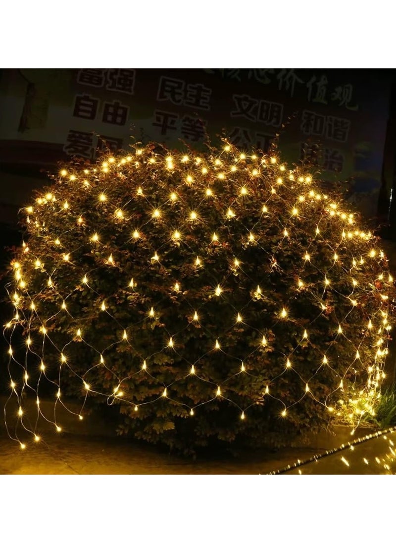ماركة غير محددة - شبكة إضاءة LED رمضانية مكونة من 320 مصباح، مقاومة للماء بحجم 1.5×1.5 متر، مثالية لتزيين المنزل والحديقة. مناسبة لزينة رمضان، الكريسماس، وحفلات الزفاف، تضيف أجواء ساحرة للمناسبات - Image 1