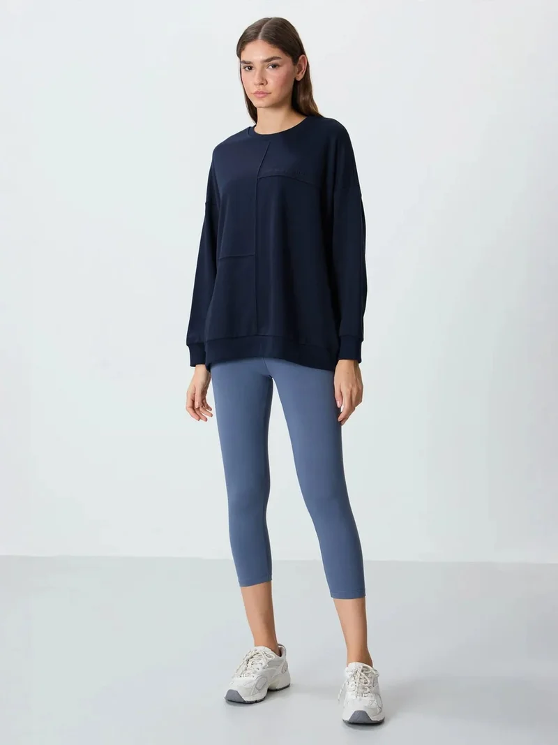 تومي لايف TOMMY Oversized Crew Neck Sweatshirt