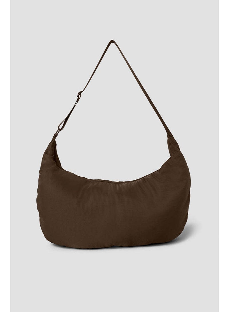 Alo Yoga Alo Om The Go Gym Sling Bag  - Image 1