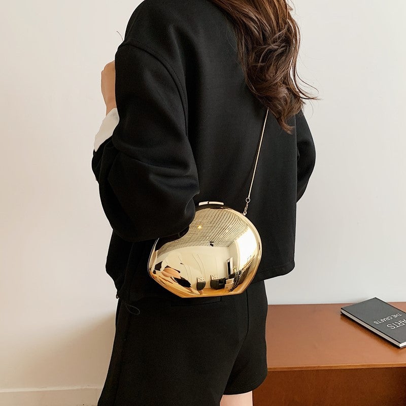 Fashion Acrylic Shell Shape Evening Shoulder Bag - Image 4