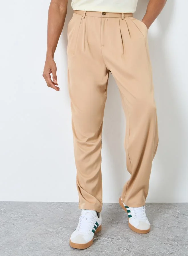ستايلي Styli Men Beige Relaxed Fit Pleated Trousers