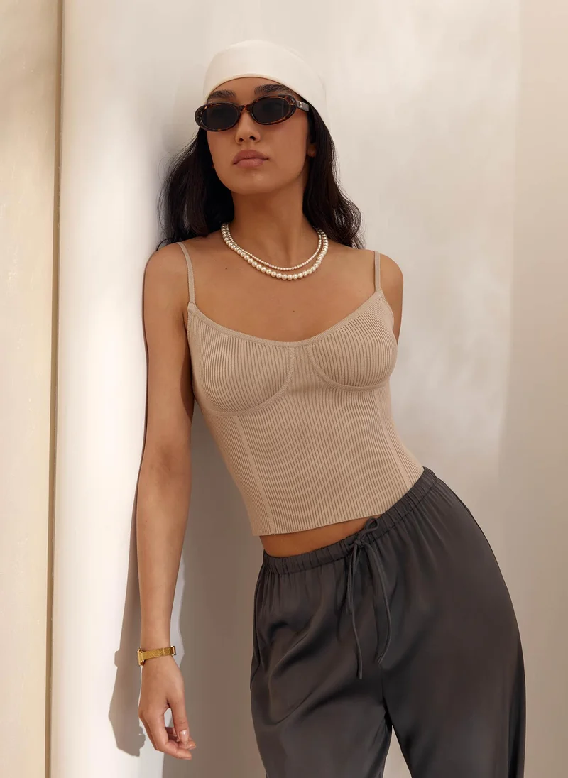 ليتشي بلوزة مضلعة مع سهام مرتفعة