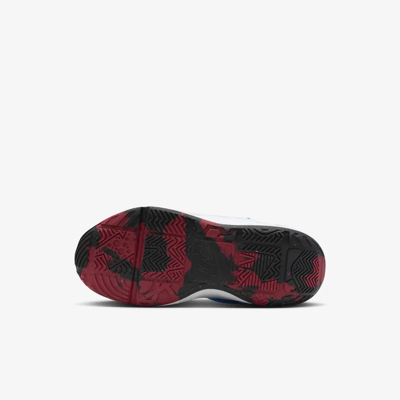 Nike Kids' Team Hustle D Basketball Shoes