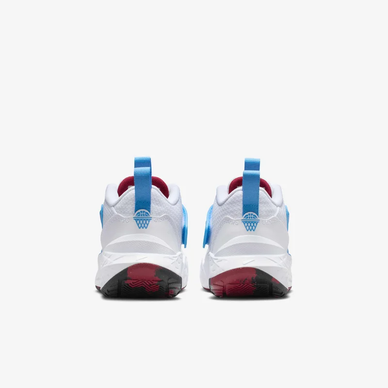 Nike Kids' Team Hustle D Basketball Shoes