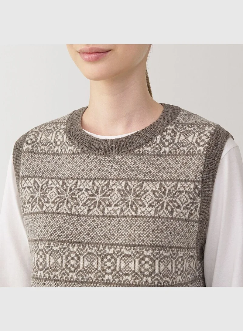 MUJI Wool Jacquad Pattern Vest