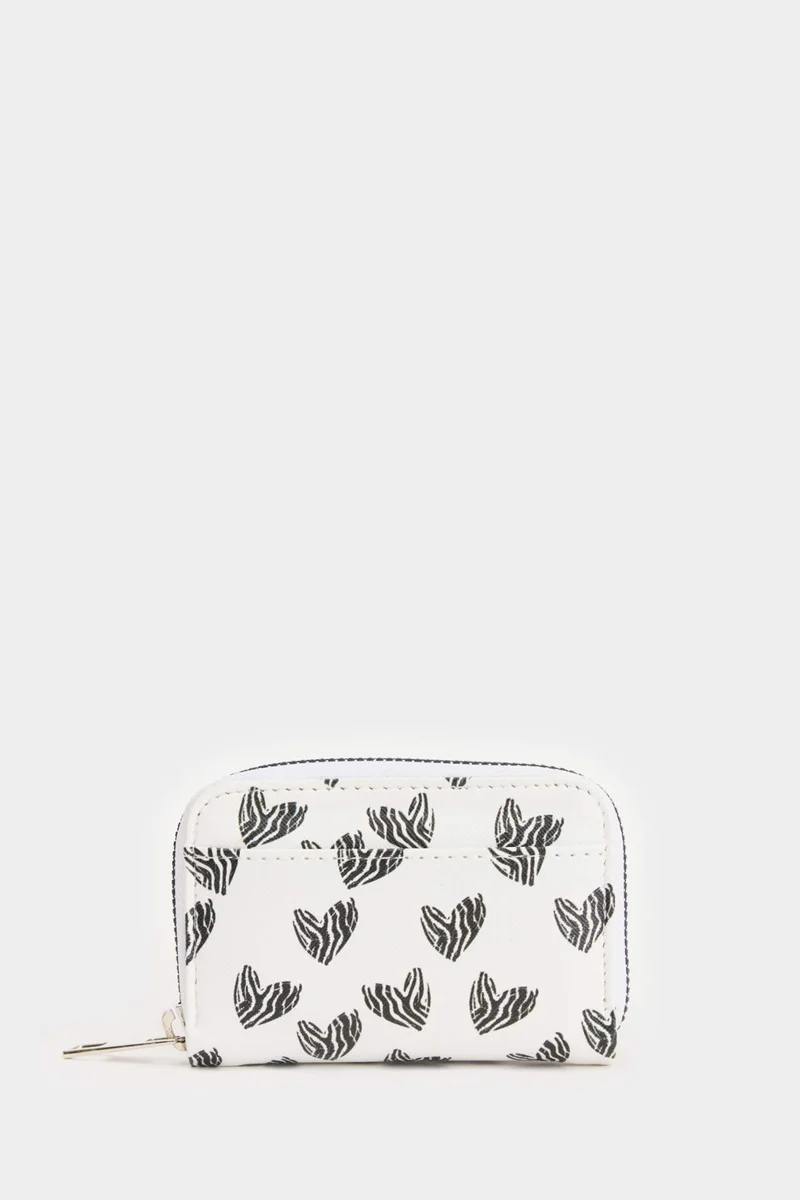 Woman Heart Patterned Coin Purse