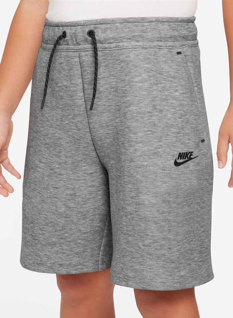Nike Youth Nsw Tech Fleece Shorts - Image 3