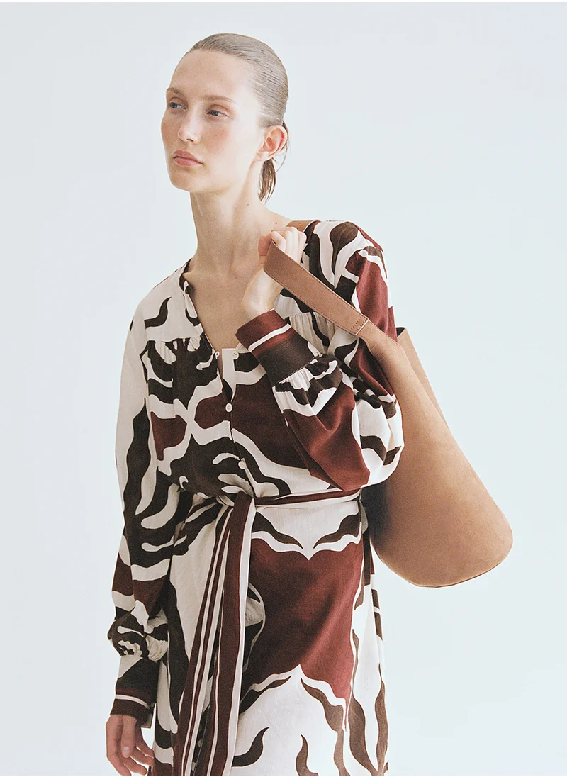 اتش اند ام Tie-Belt Kaftan Dress