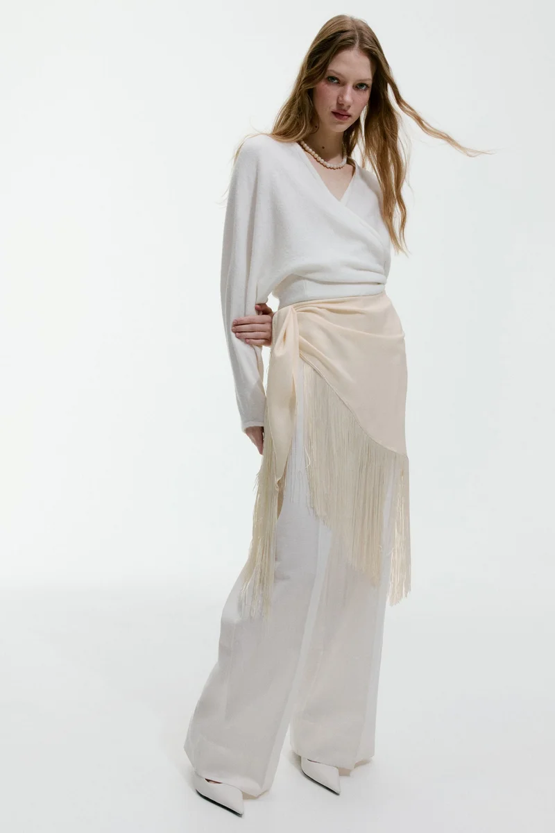 H&M Fringe-trimmed scarf