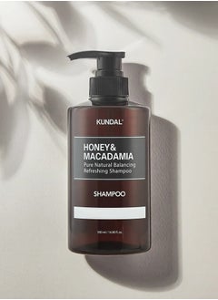 KUNDAL Honey & Macadamia Pure Natural Balancing Refreshing Shampoo Acacia Moringa 500 mL  - Image 2
