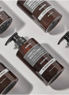 KUNDAL Honey & Macadamia Pure Natural Balancing Refreshing Shampoo Acacia Moringa 500 mL  - Image 3