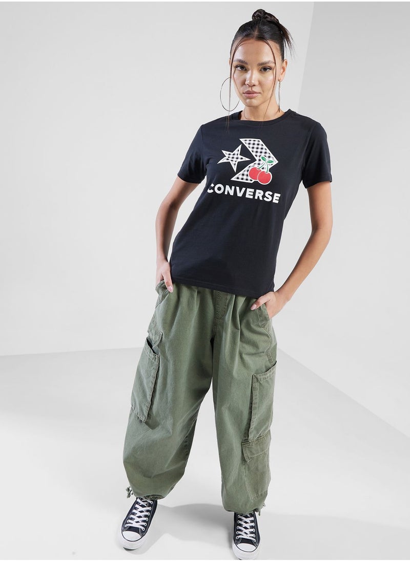 CONVERSE - Cherry Star Chevron Infill T-Shirt - Image 1