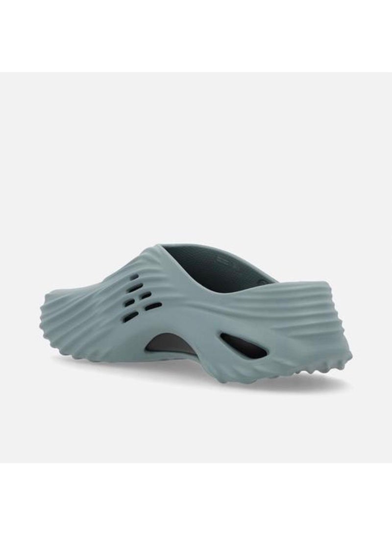 Crocs are comfortable - Image 4