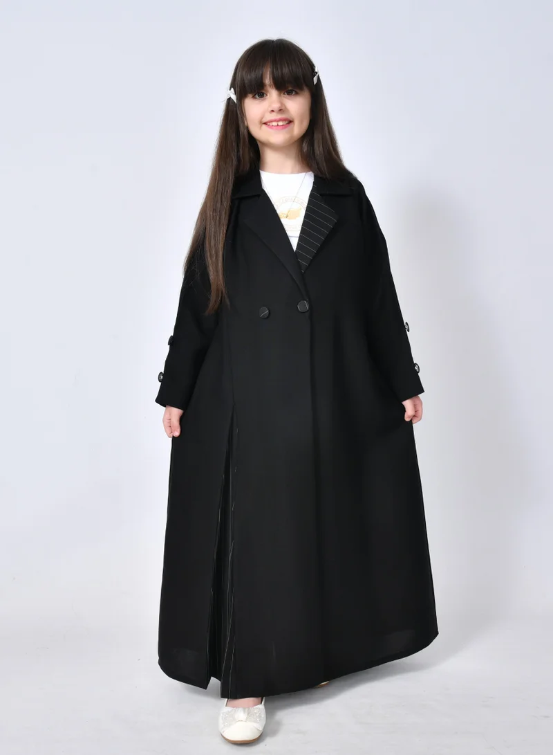 HAWRAA ABAYA Talia Abaya: Girls' formal cut with front pleats and striped fabric overlay
