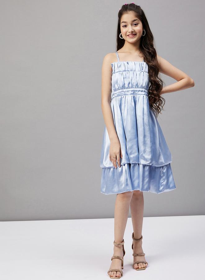 ستايلو بج فستان ساتان بطبقات - Image 1