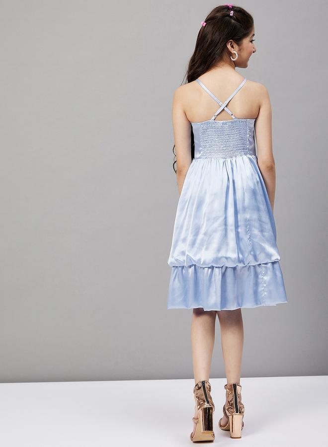 ستايلو بج فستان ساتان بطبقات - Image 5