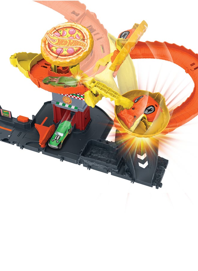 Hot Wheels City Toy Car Track Set, Pizza Slam Cobra Attack, Snake Tail Spiral Track With Randomizer, 1 Vehicle In 1:64 Scale  - Image 2