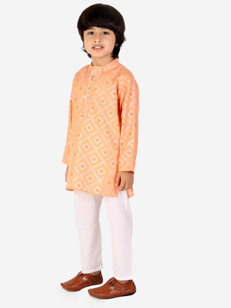 superminis Boys Silver Foil Printed Cotton Kurta, Round Collar, Full Sleeves With White Pyjama (Peach, 5-6 Years) - Image 4