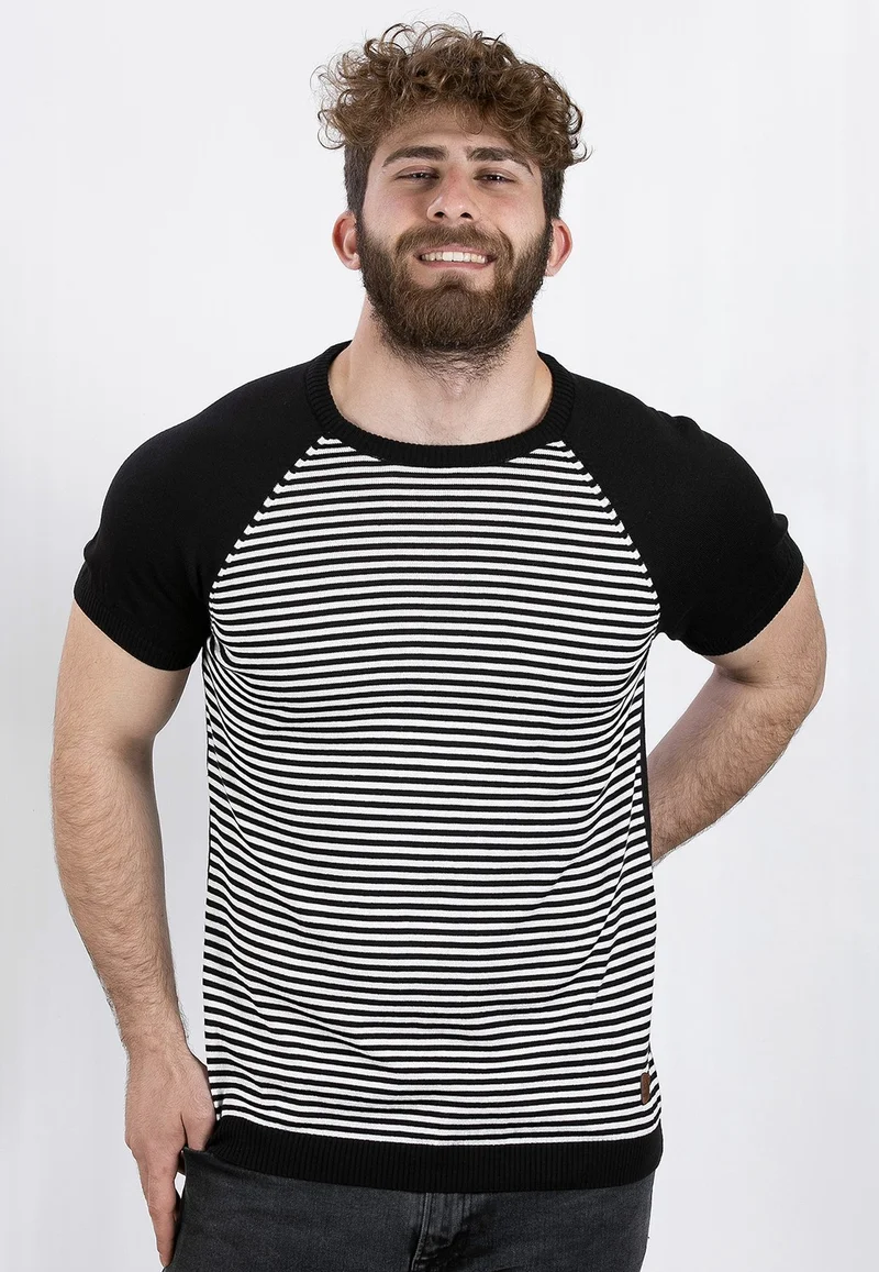 Alexander Gardi Alexander Gardı Knitwear, Crew Neck T-shirt, Black Striped (Ag504901) Striped M