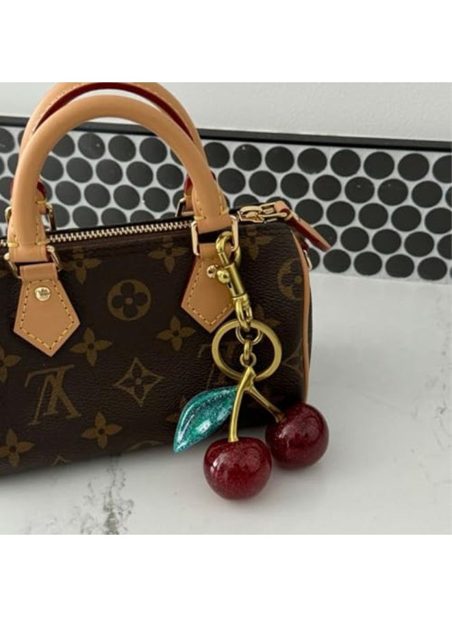 سحر حقيبة الكرز المتلألئة مع حلقة المفاتيح والمشبك - ملحق لامع مصنوع من الراتنج والمعدن لحقائب اليد والحقائب - Image 5