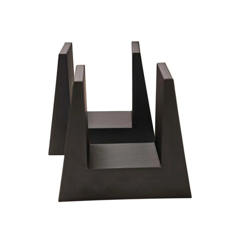 3D Printed Vertical Stand Holder for PS4/Pro/Slim with Open Bottom Cooling Airflow Design - Image 3