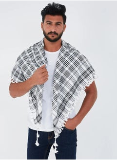 P04 Black / White
