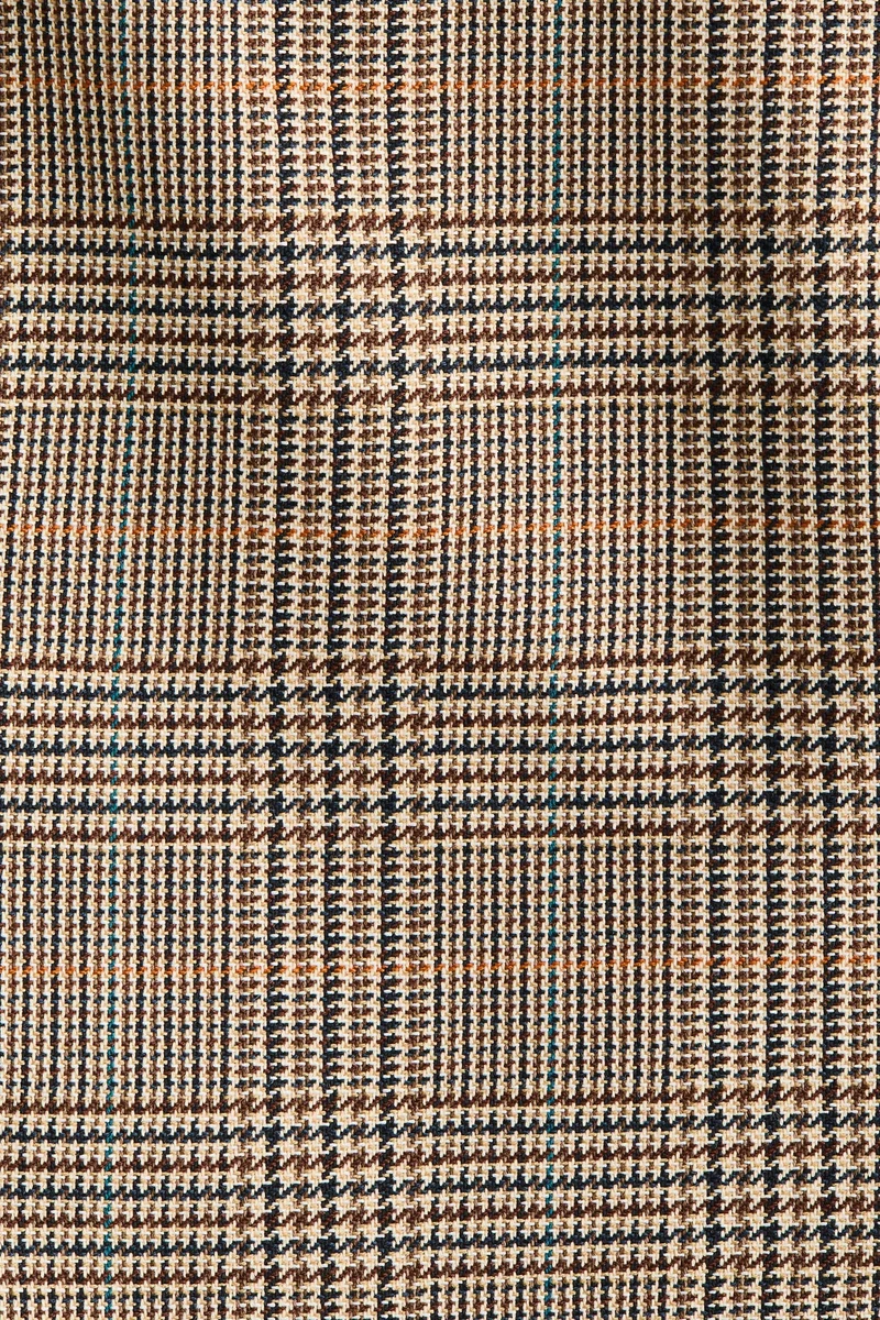 اتش اند ام بلوزة بدون أكمام من التويل