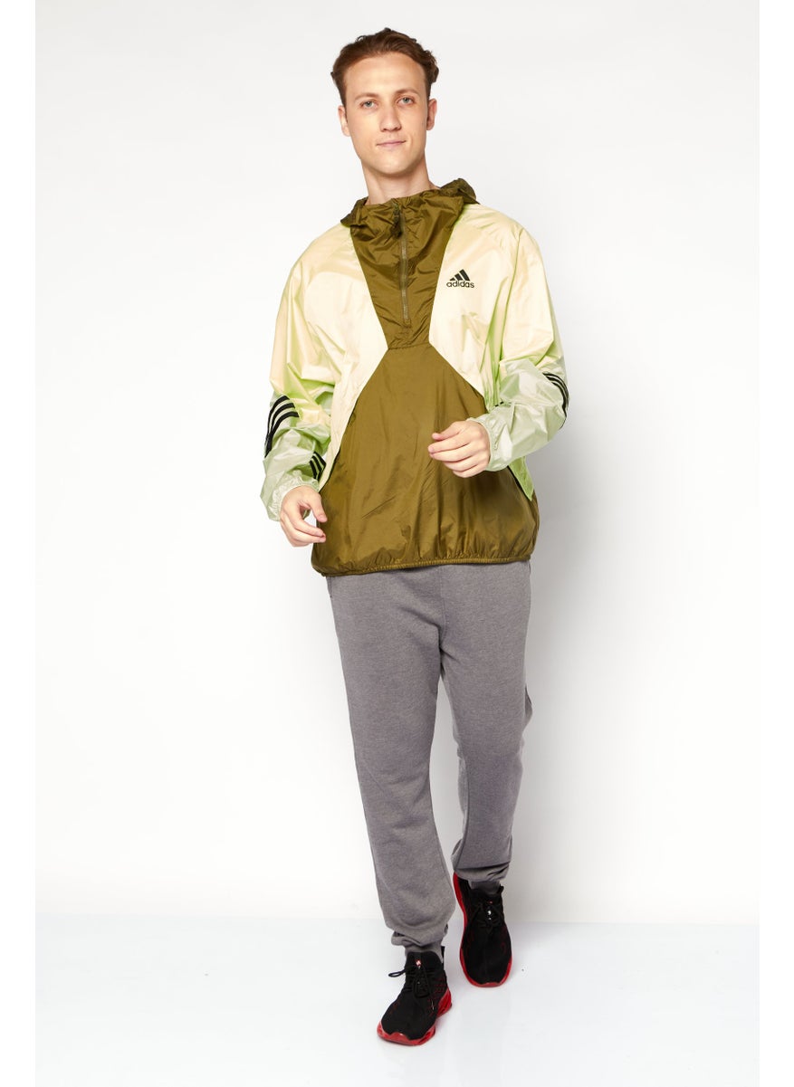 Adidas - جاكيت خارجي للرجال من ماركة رياضية، زيتوني/ليموني - Image 1