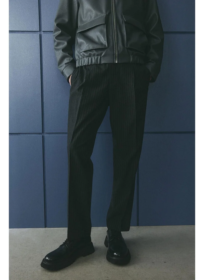 اتش اند ام Regular Fit Crease-leg trousers