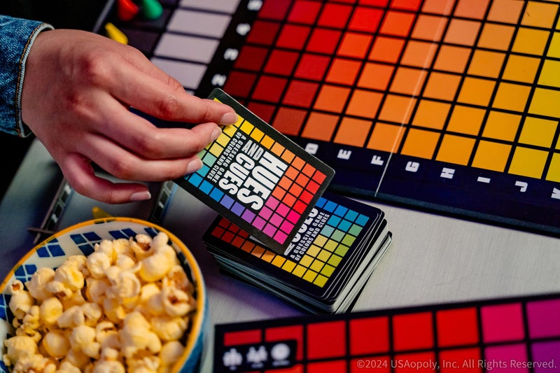 USAopoly HUES and CUES - Vibrant Color Guessing Board Game for 3-10 Players Ages 8+, Connect Clues and Guess from 480 Color Squares - Image 5