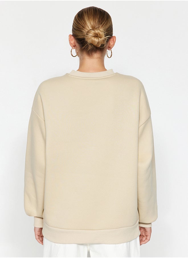 trendyol - Stone Foil Printed Thick Inside Fleece Crew Neck Oversize Knitted Sweatshirt TWOAW24SW00132 - Image 1
