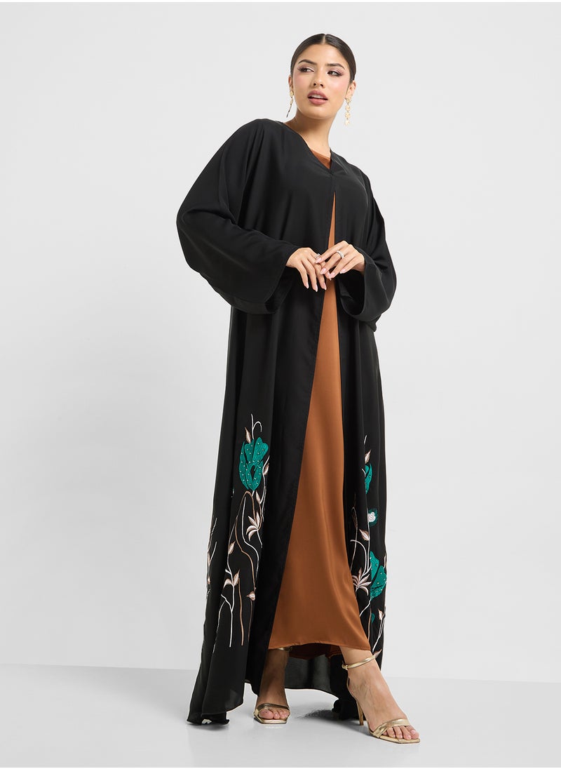 hayas closet Embroidered V-Neck Flared Sleeve Abaya  - Image 3