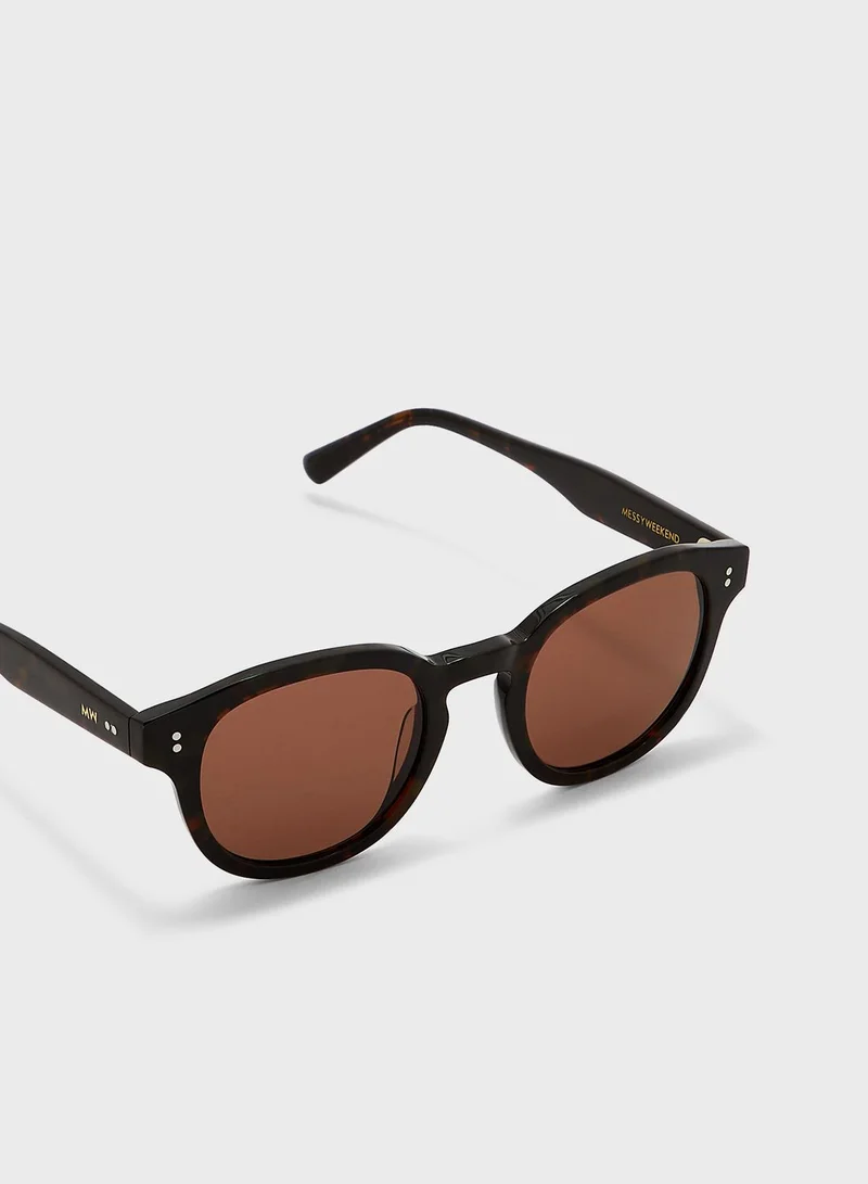 MESSYWEEKEND Bille Shape Sunglasses