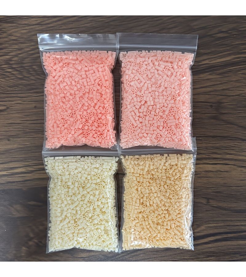 4 أكياس تحتوي على 8000 قطعة، خرز منصهر صغير بفتحة كبيرة مقاس 26 مم، اللون 02، مناسب لصنع المجوهرات DIY، فن البكسل، ألعاب الألغاز، الحرف اليدوية، خرز بلاستيكي بفتحات منصهرة مسبقًا للأساور والقلائد وأعمال الفسيفساء الحرفية - Image 5