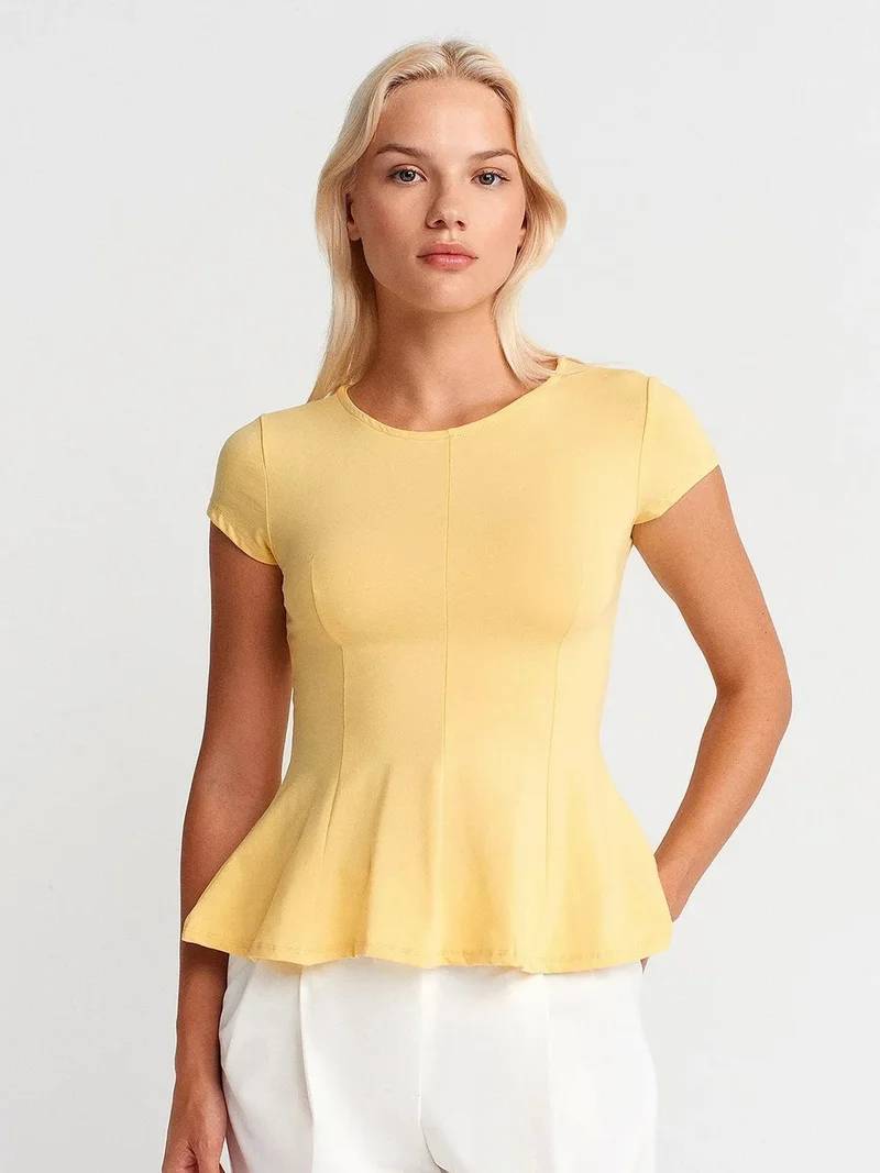 ديلفين DILVIN Fitted Crew Neck Frilly T-shirt