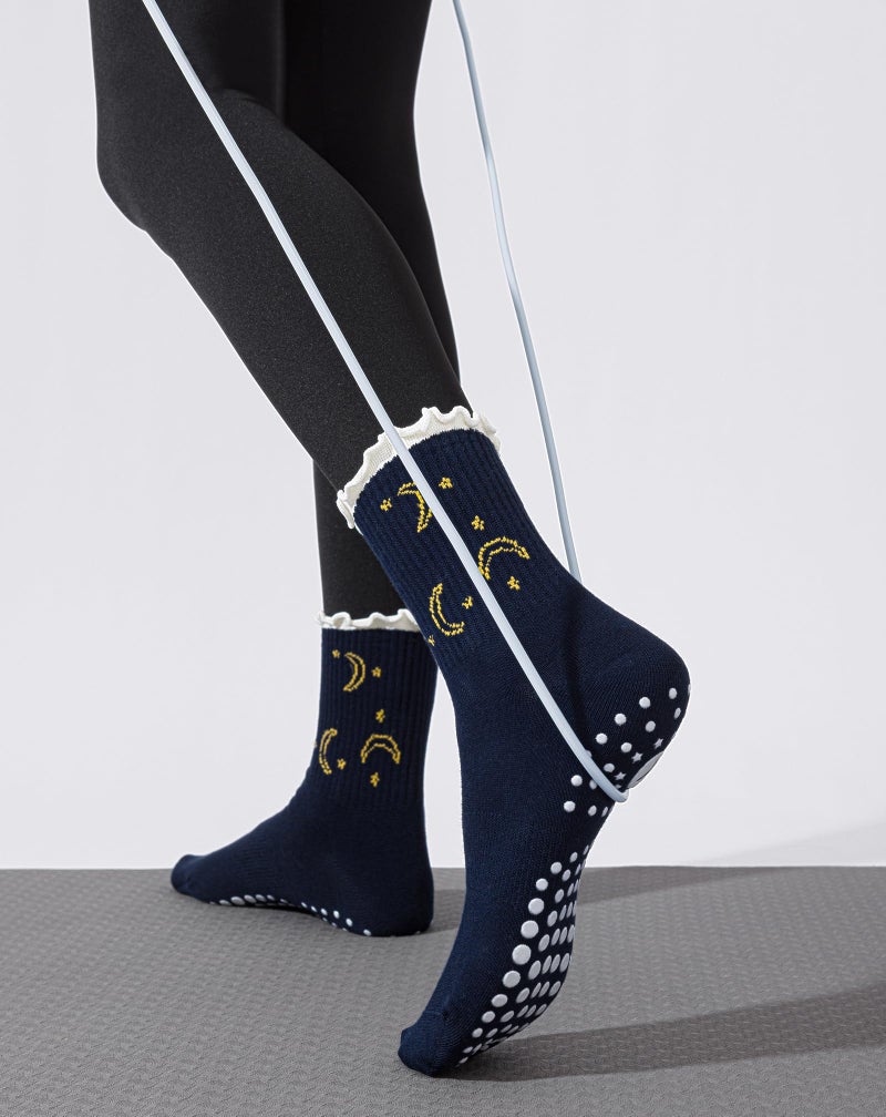 Yawlsow Pilates Grip Socks for Women Yoga Grippy Socks Cute Barre Non Skid Athletic Crew Sticky Sock Workout Hospital - Image 3
