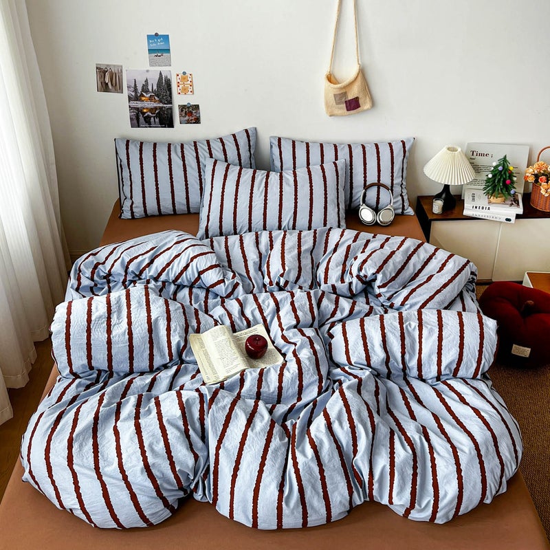 A 2/3pcs Minimalist Color-block Striped Print Bedding, Including 1 Duvet Cover and 1/2 Pillowcases. The Pattern Features Contrasting Stripes as the Theme, with a Soft Texture and Machine-washable Design. Suitable for All Seasons, Ideal for Bedrooms - Image 3